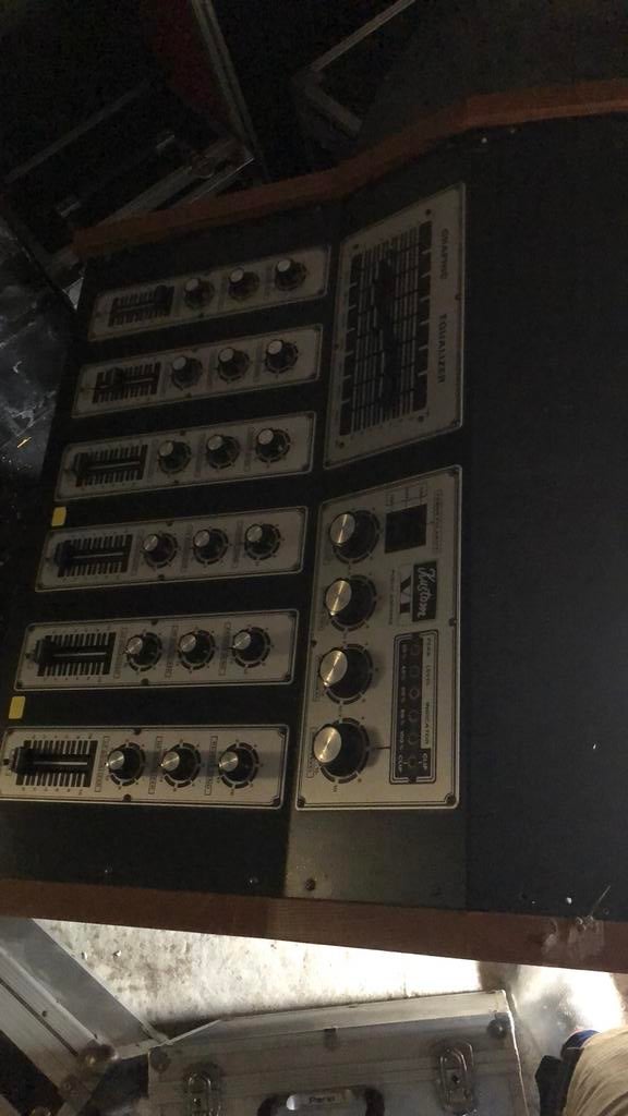 Kustim amplifier mengpaneel retro, Muziek en Instrumenten, Mengpanelen, Ophalen, Zo goed als nieuw