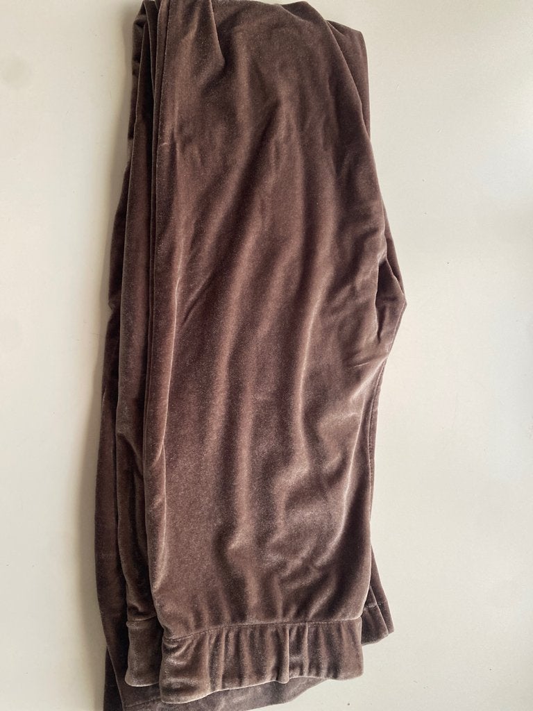 Leuke broek, leuk materiaal S, Ophalen, Gedragen
