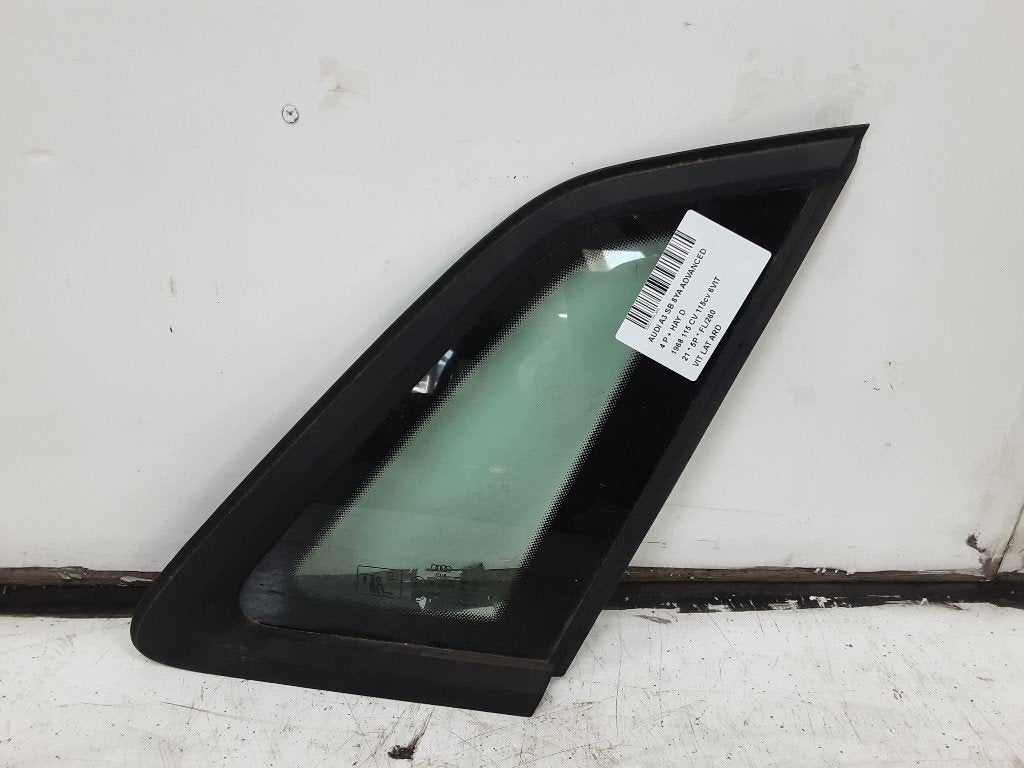 ZIJRUIT RECHTS ACHTER Audi A3 Sportback (8YA) (43R-000369), Info@audi.de, Audi, Audi AG, Gebruikt