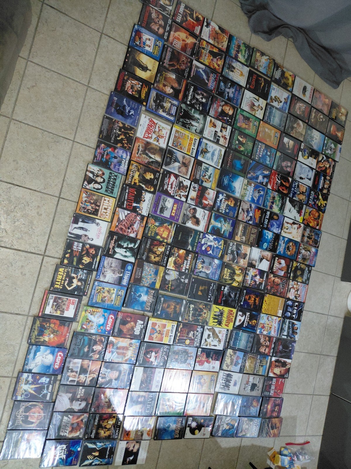 dvd neuf sous blister cellophane, Enlèvement ou Envoi