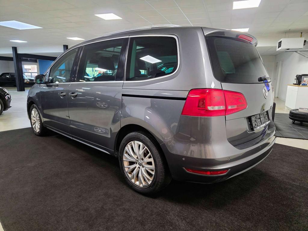 Volkswagen Sharan 2.0 TDI DSG / Highline / Pano 7zit, Autos, Cuir, Achat, Entreprise, 5 portes
