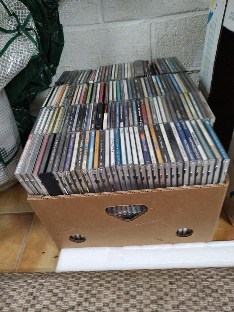 Lot  +/- 300 compact disc impeccable !!, Cd's en Dvd's, Cd's | Verzamelalbums, Ophalen, Zo goed als nieuw, Overige genres