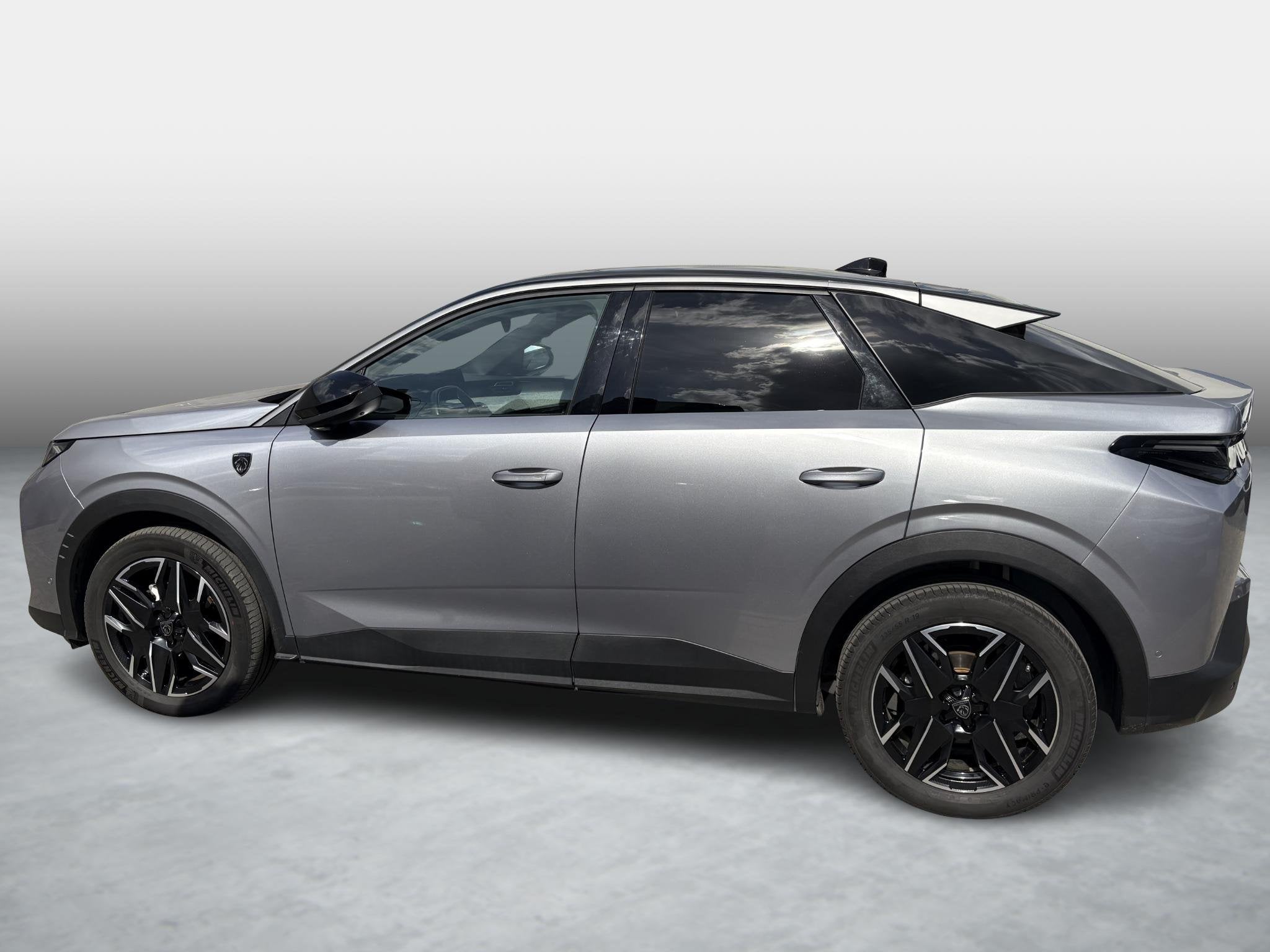 Peugeot 3008 1.2 HYBRID 136 e-DSC6 GT, Auto's, Peugeot, Stof, 136 pk, Bedrijf, 5 deurs