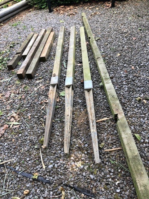 gratis af te halen balken 85X85, Doe-het-zelf en Bouw, Gebruikt, 250 tot 300 cm, 50 mm of meer, Balk