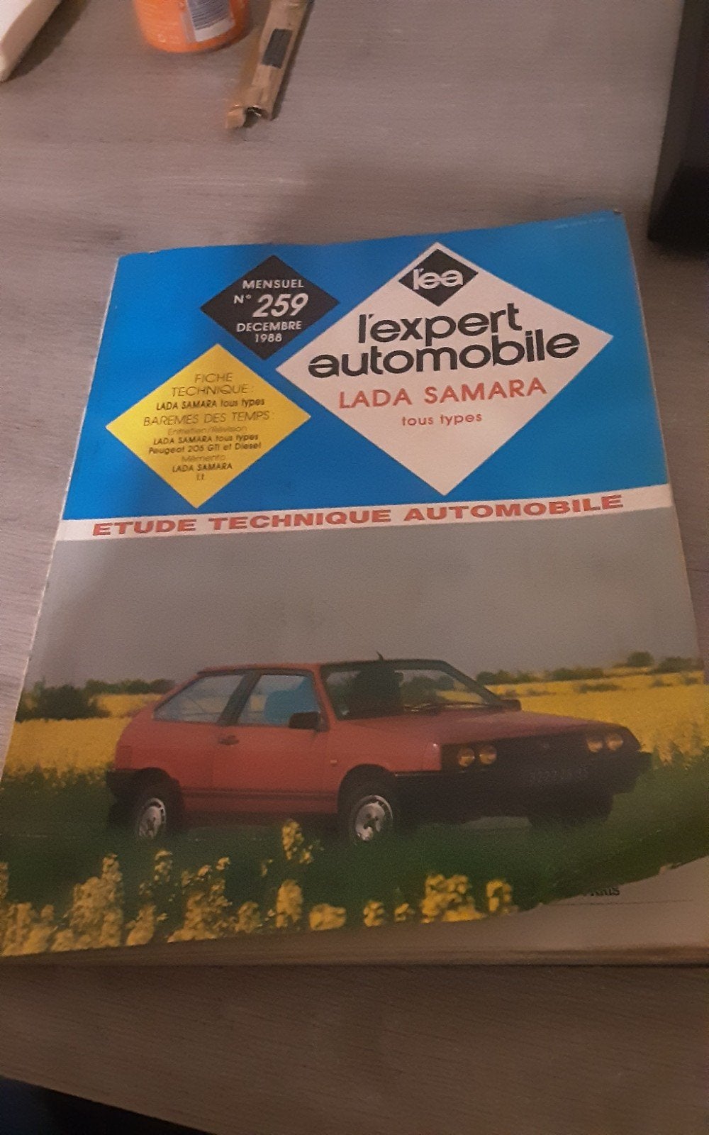 Lada Samara l expert automobille, Enlèvement ou Envoi