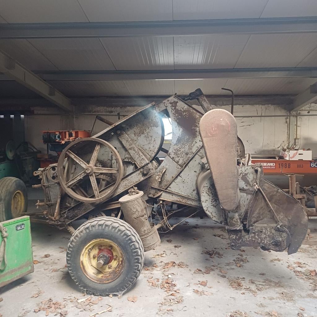 Claas HD hooipers, Ophalen