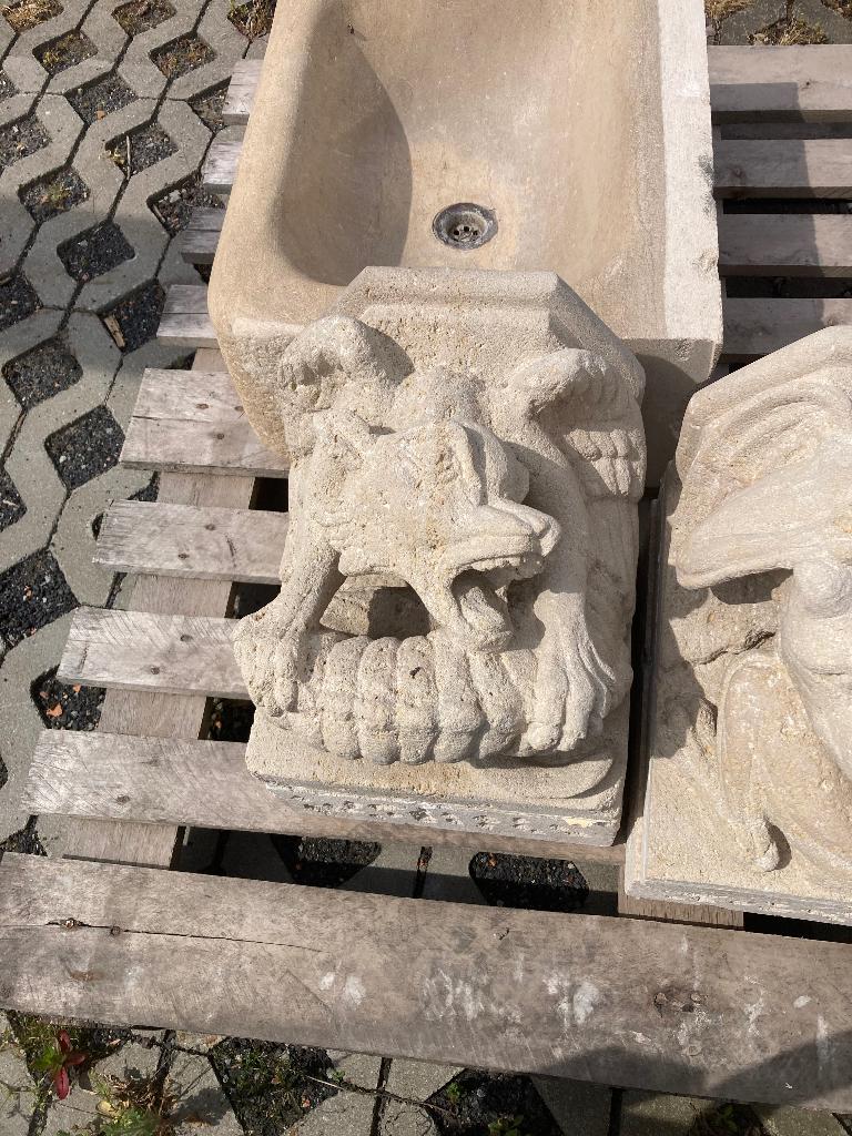 Witsteen ornament, Ophalen