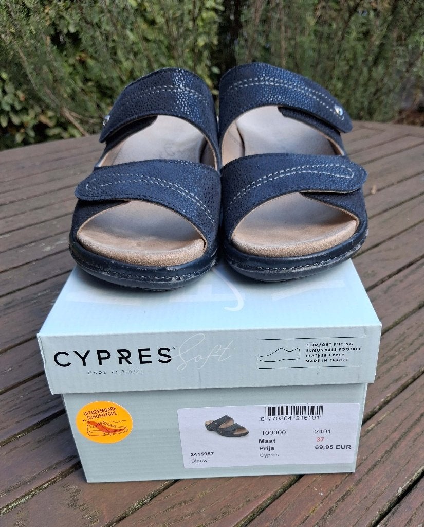 pantoffels merk Cypres, Vêtements | Femmes, Enlèvement ou Envoi, Cypres, Comme neuf, Bleu