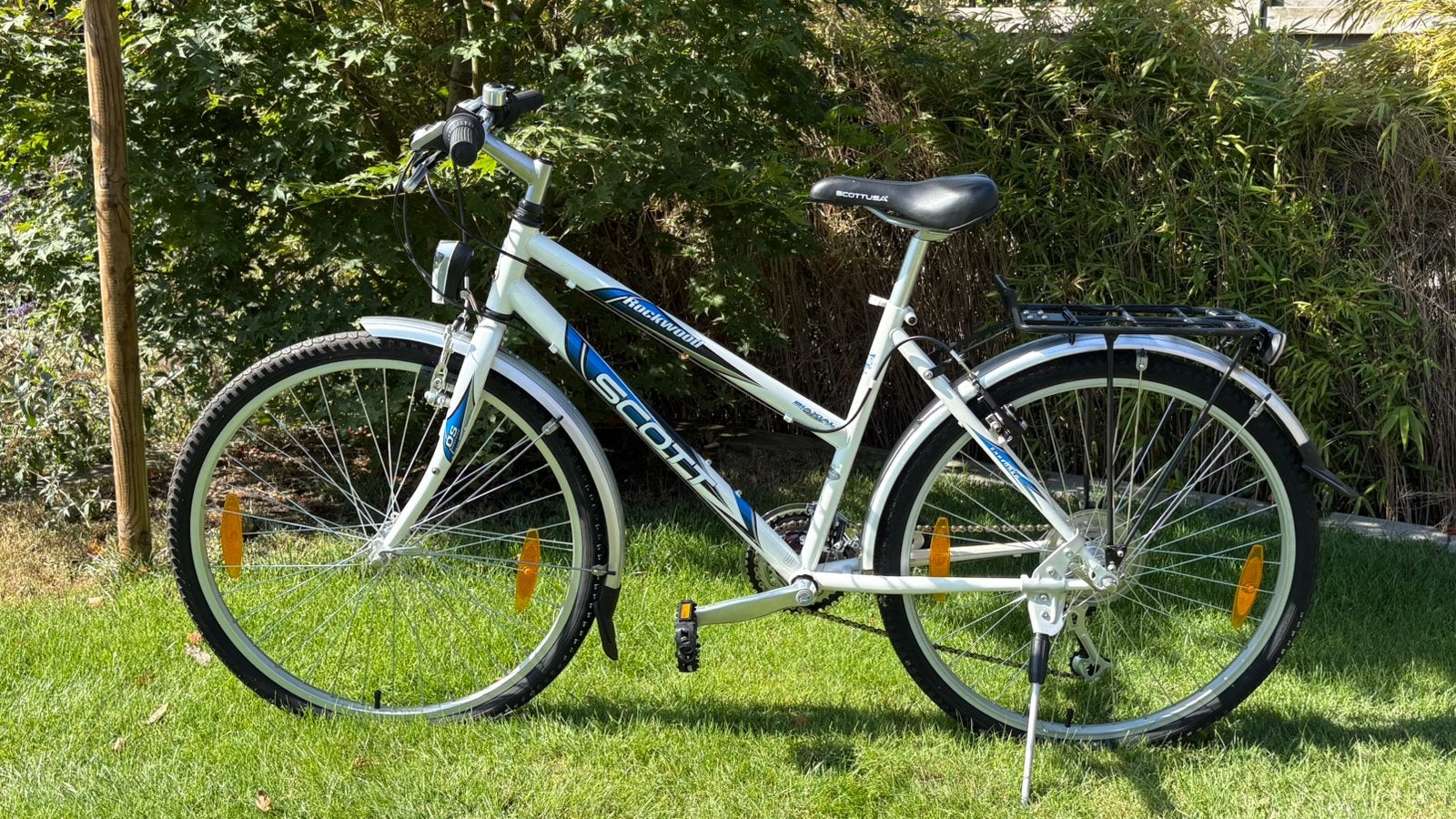 SCOTT Rockwood NEW  — Éclairage neuf et inutilisé, Vélos & Vélomoteurs, Neuf, Frein sur jante, Enlèvement, Plus de 20 vitesses