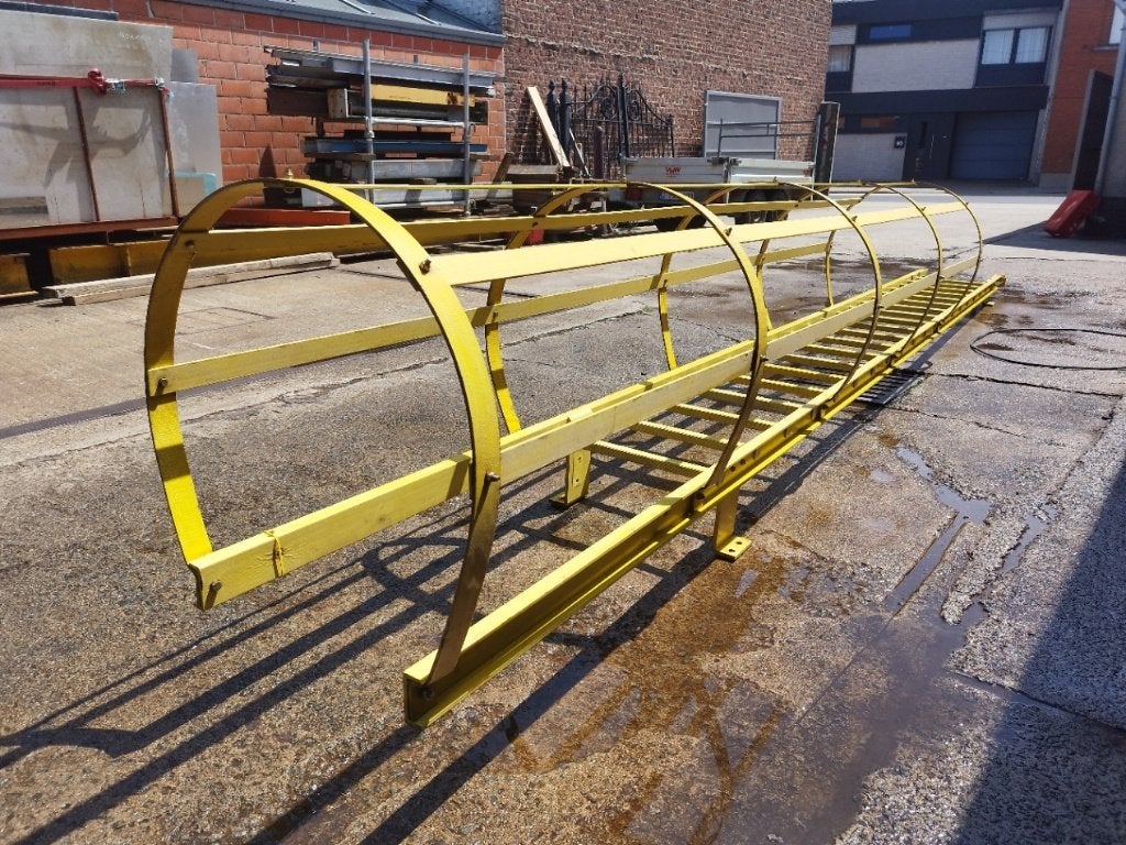 Glasvezelversterkte kunststof ladder 615 cm, Ophalen, Gebruikt, Ladder, Geen idee