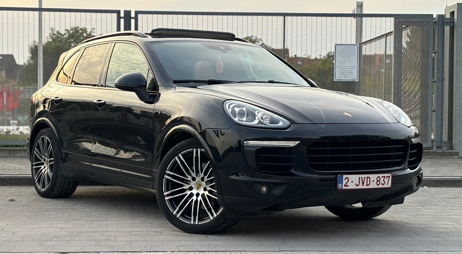 PORSCHE CAYENNE 3.0TDI PLATINUM, Autos, Cuir, Cayenne, Achat, Toit panoramique