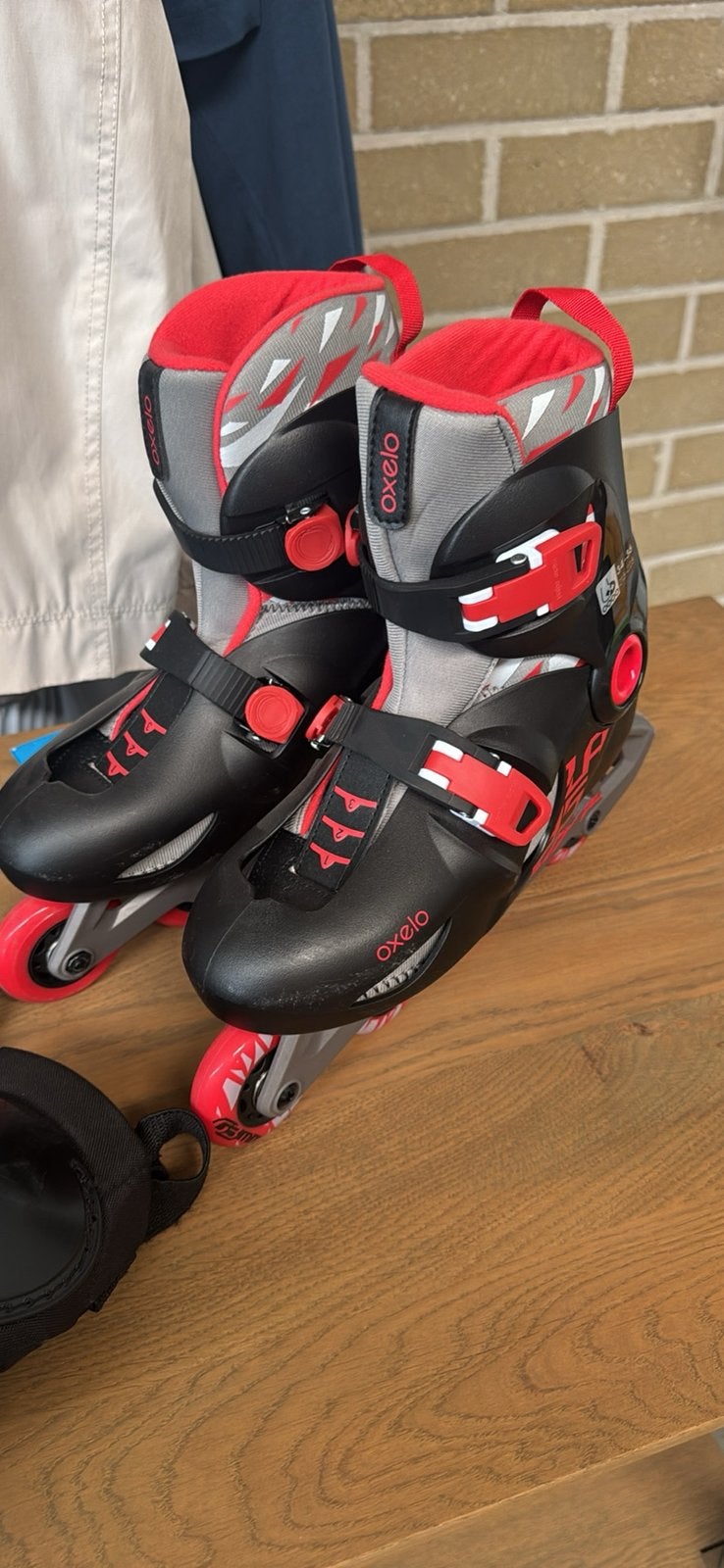Skeelers 34/36 + Accesoires!, Sport en Fitness, Ophalen, Zo goed als nieuw, Bescherming