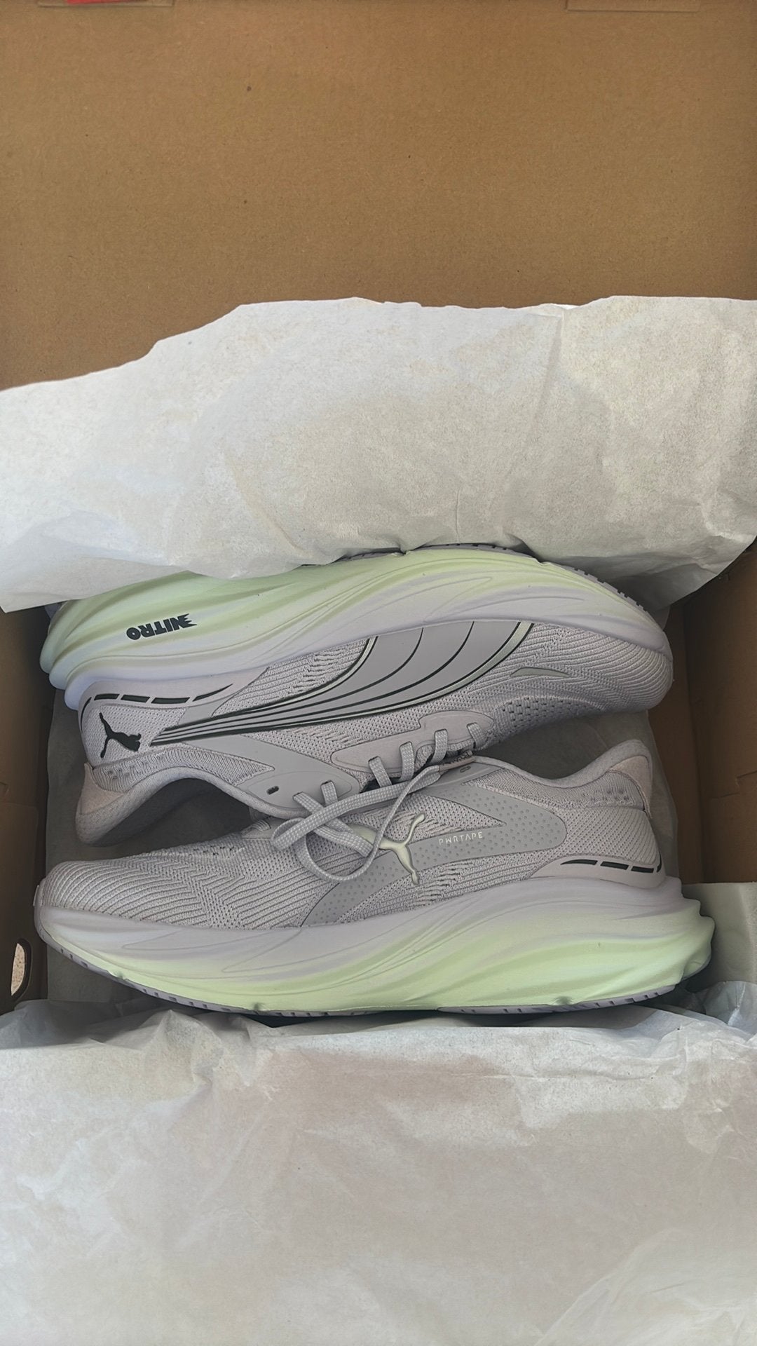 Puma Magnify Nitro 3 Lila, Sport en Fitness, Hardloopschoenen, Nieuw, Hardlopen, Ophalen