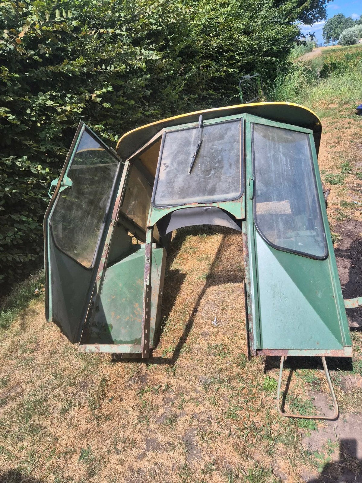 cabine. tractor, Enlèvement