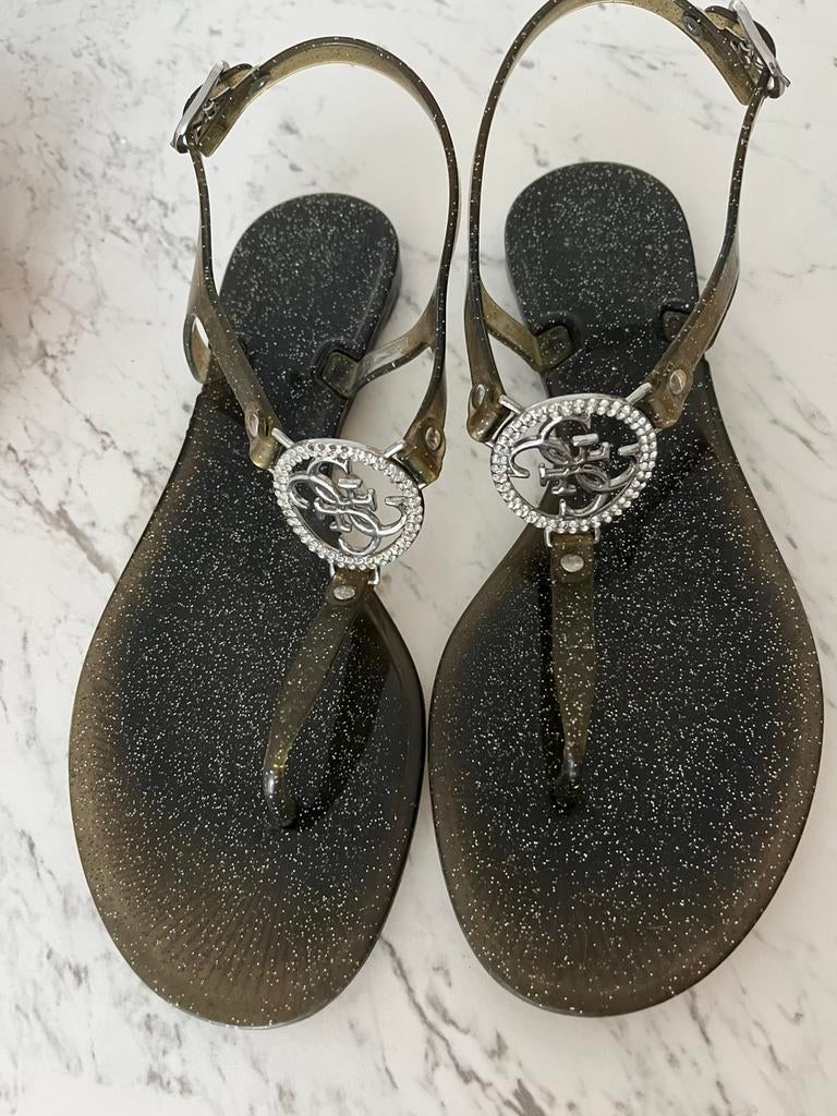 Guess sandalen, Kinderen en Baby's, Babykleding | Schoentjes en Sokjes, Ophalen, Zo goed als nieuw