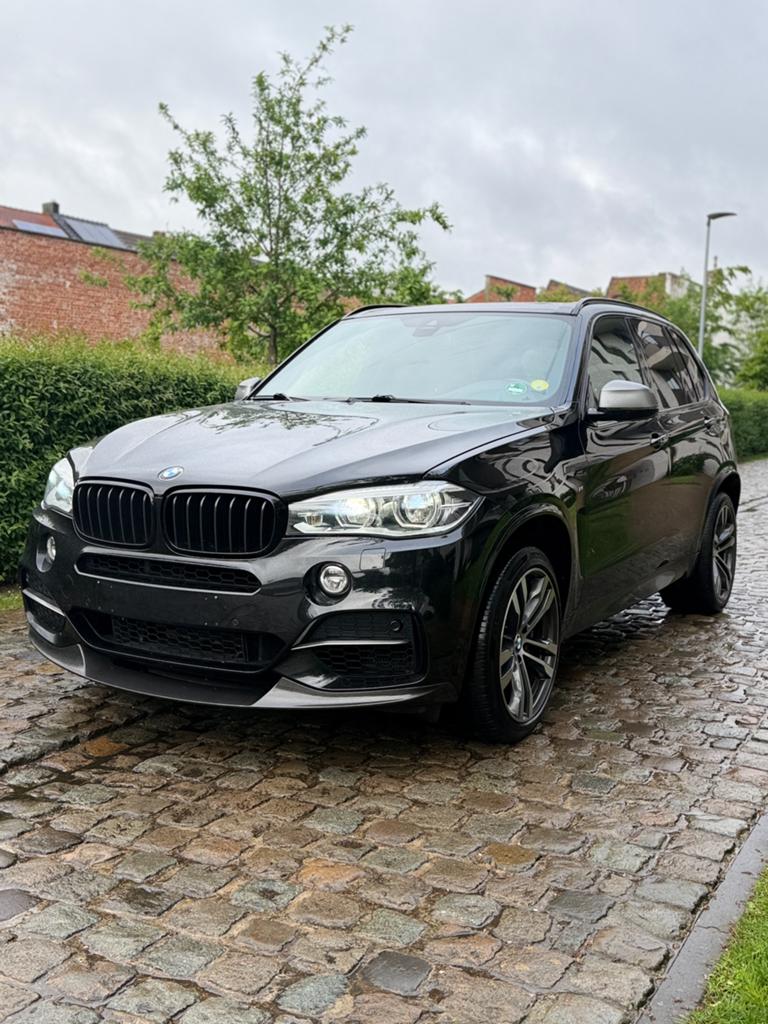 BMW X5 M50d 2014/3.0 Diesel - 381 CH/EN PARFAIT ÉTAT, Cuir, Achat, Entretenue par le concessionnaire, Noir