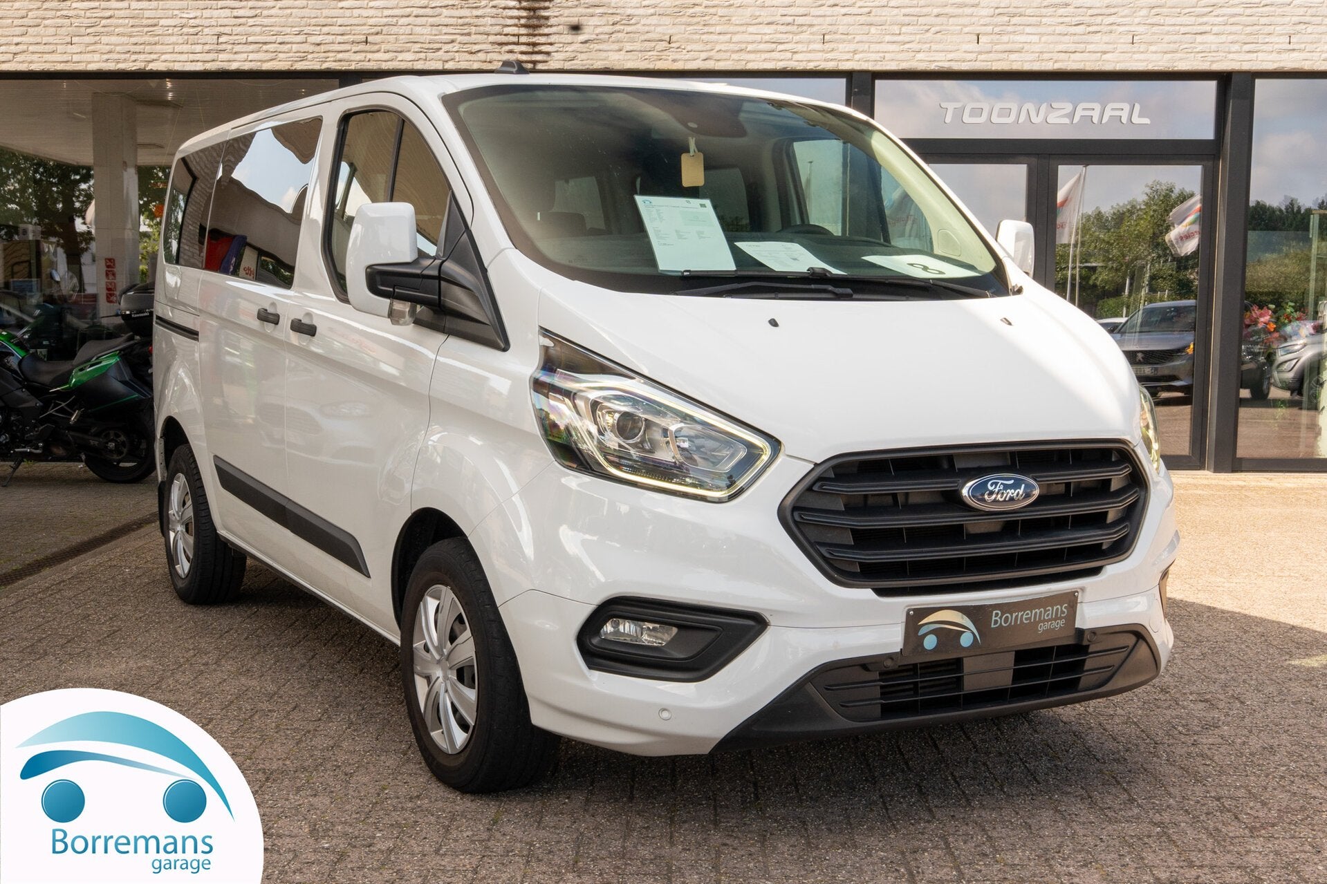 Ford Transit Custom 2.0 TDCi 9 Zitplaatsen | Trekhaak | Cru, Autos, Ford, 0 kg, Euro 6, Entreprise, Diesel