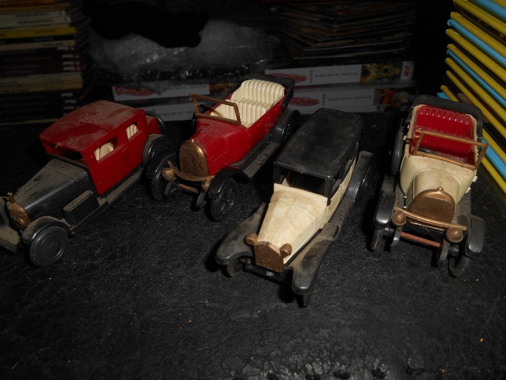 DEL ( France) lot de 4 voitures, Verzamelen, Poppetjes en Figuurtjes, Ophalen of Verzenden