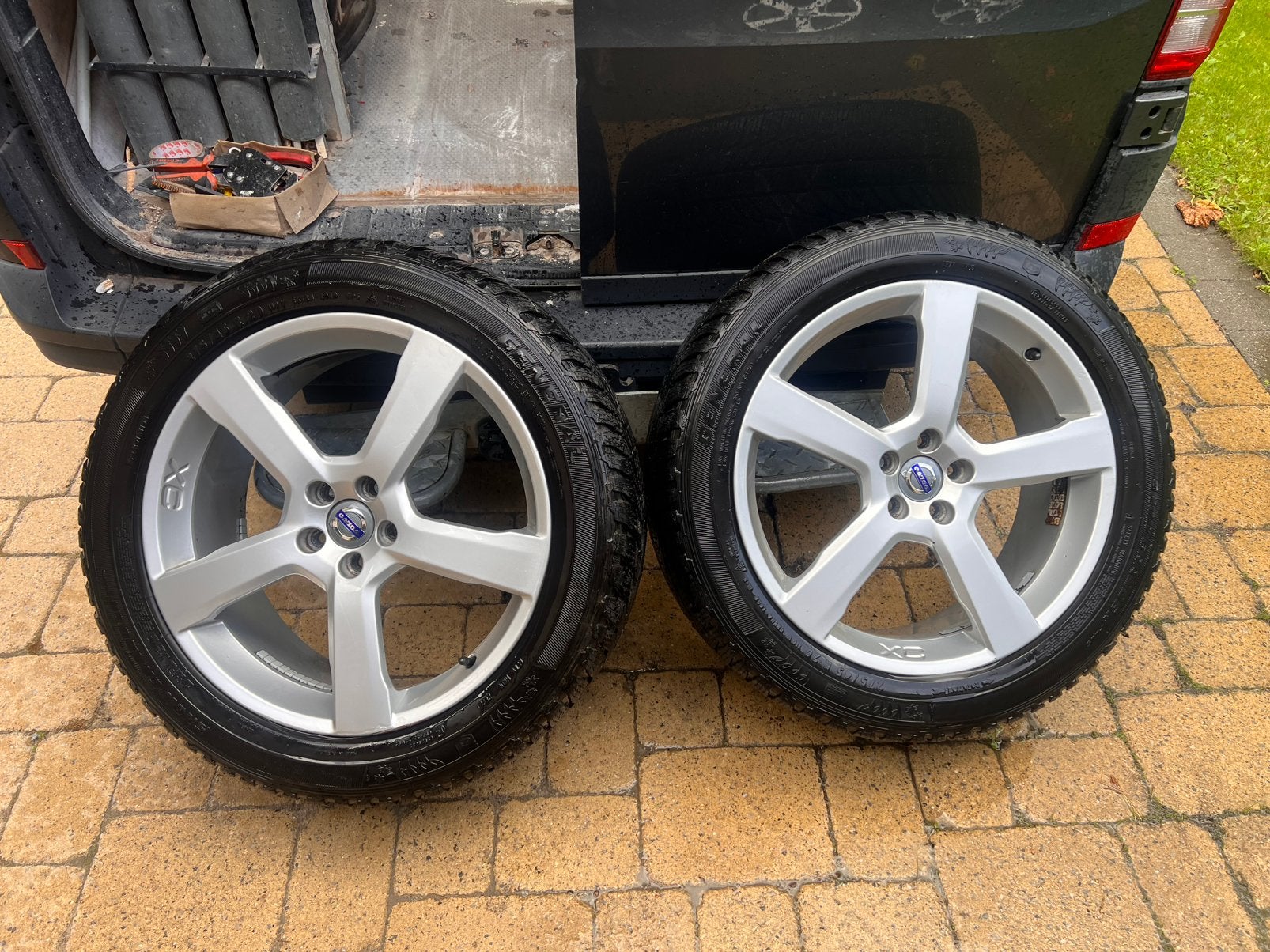 Originele Volvo XC90 velgen met winterbanden, Pneus hiver, Pneu(s), Enlèvement, 20 pouces