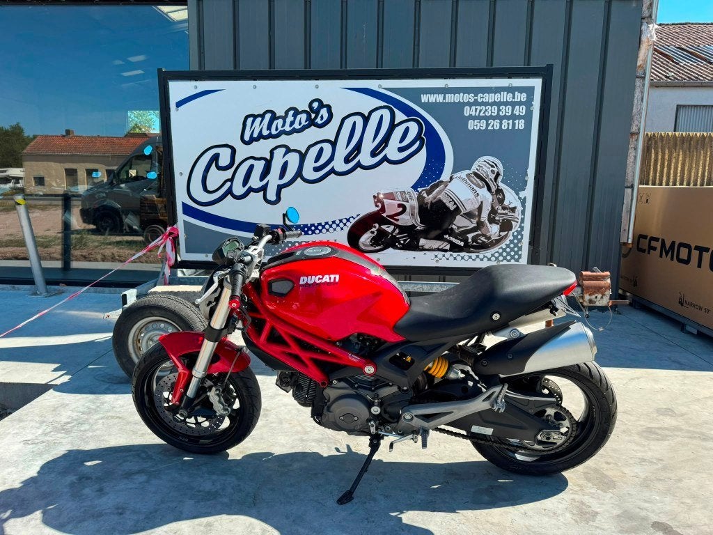 Ducati	Monster 696, Motos, Motos | Ducati, Plus de 35 kW, 696 cm³, Entreprise