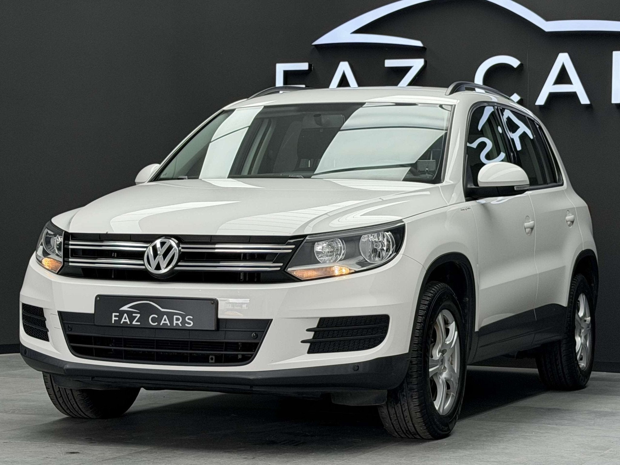 Volkswagen Tiguan 2.0 CR TDi Trend * JANTES + CLIM + GARANTI, Euro 5, Achat, 139 g/km, Noir