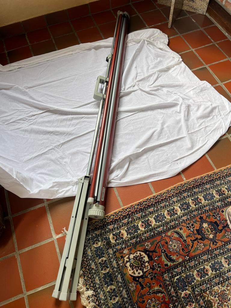 Silverlux projectiescherm, Enlèvement, Utilisé