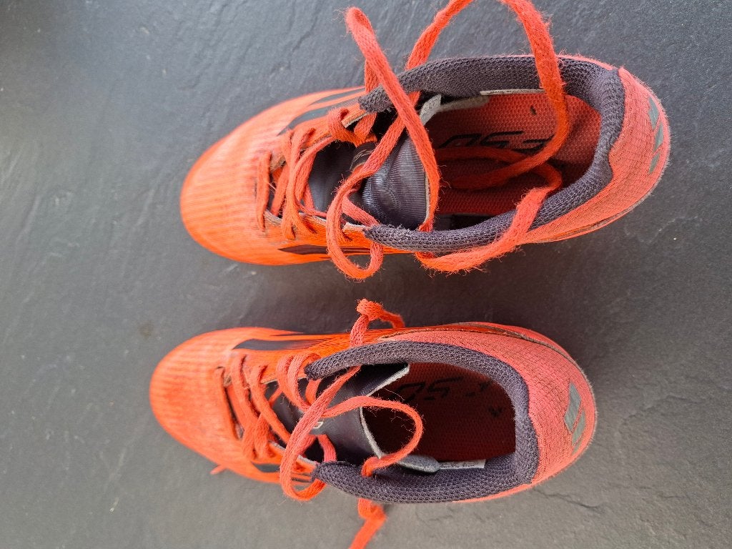 Voetbalschoenen kids Adidas F50 maat 35,5, Sport en Fitness, Maat XS of kleiner, Ophalen of Verzenden, Gebruikt, Schoenen