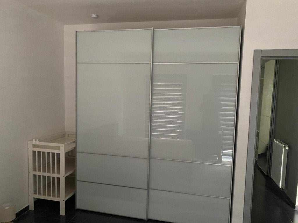 Kledingkast, Overige materialen, Zo goed als nieuw, 200 cm of meer, Moderne look
