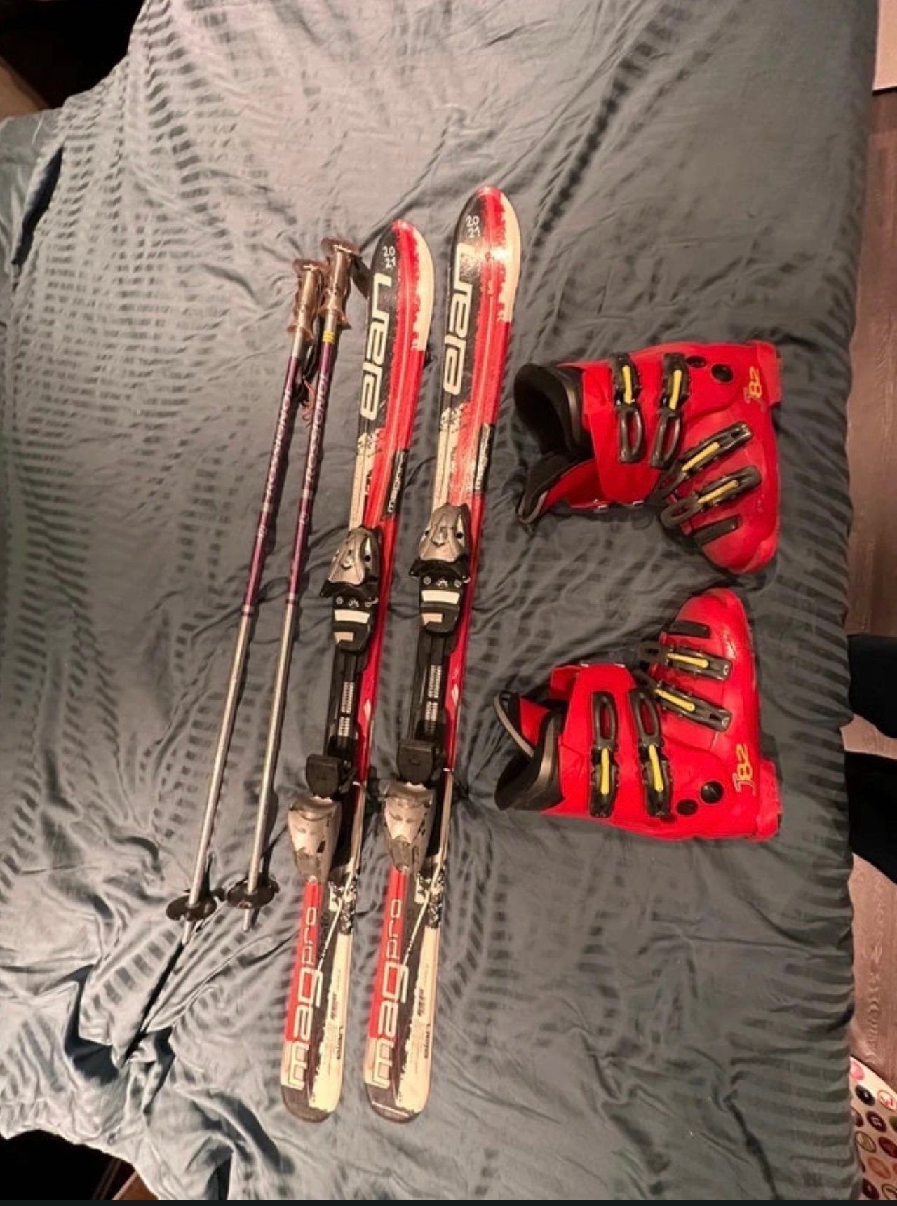 elan ski’s + bijhoorende botten + stokken, Enlèvement, Comme neuf, Ski, Bâtons