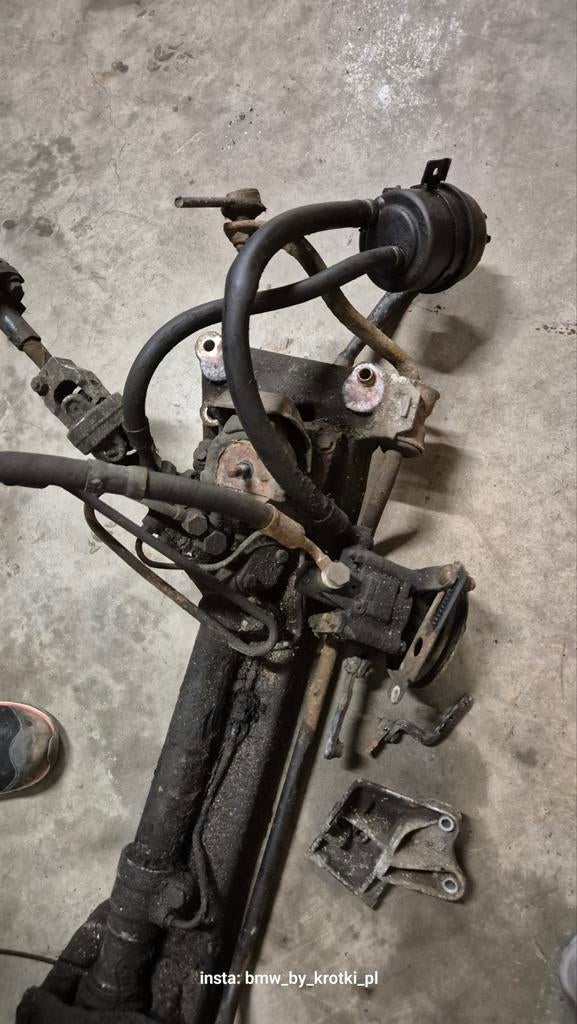direction assistée BMW E30 IX