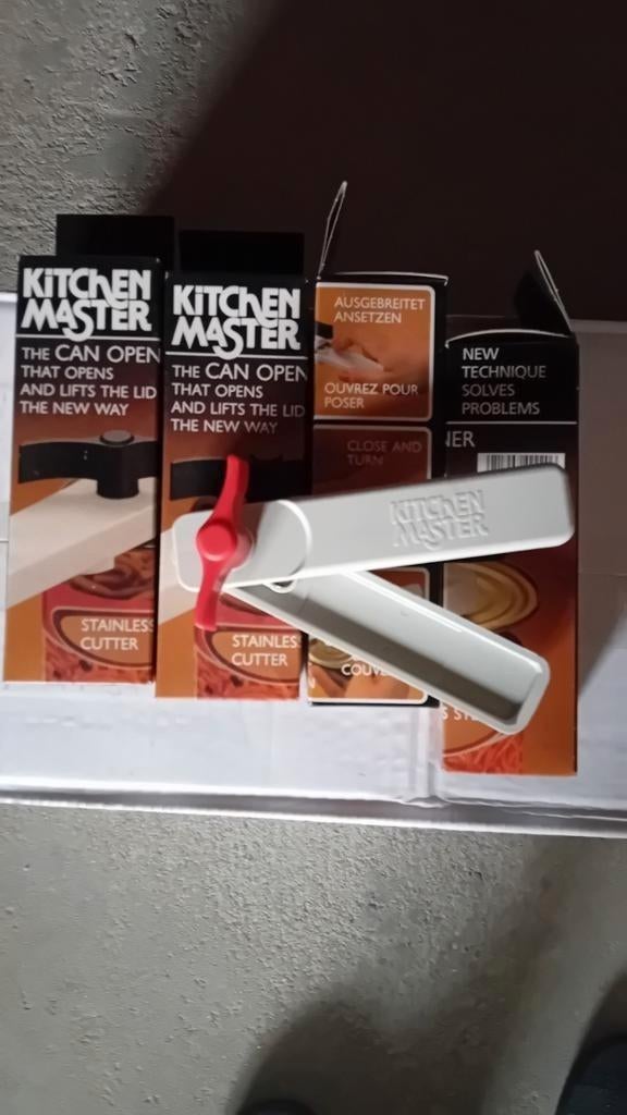 Blikkenopener kitchen master 10 stuks voor 7euro, Ophalen of Verzenden, Zo goed als nieuw