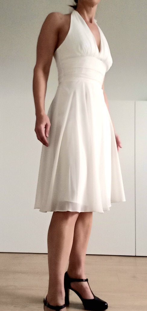 WIT ELEGANT GEKLEED(TROUW) KLEEDJE – OPEN RUG – ALS NIEUW!, Kleding | Dames, Jurken, Wit, Ophalen of Verzenden, Zo goed als nieuw