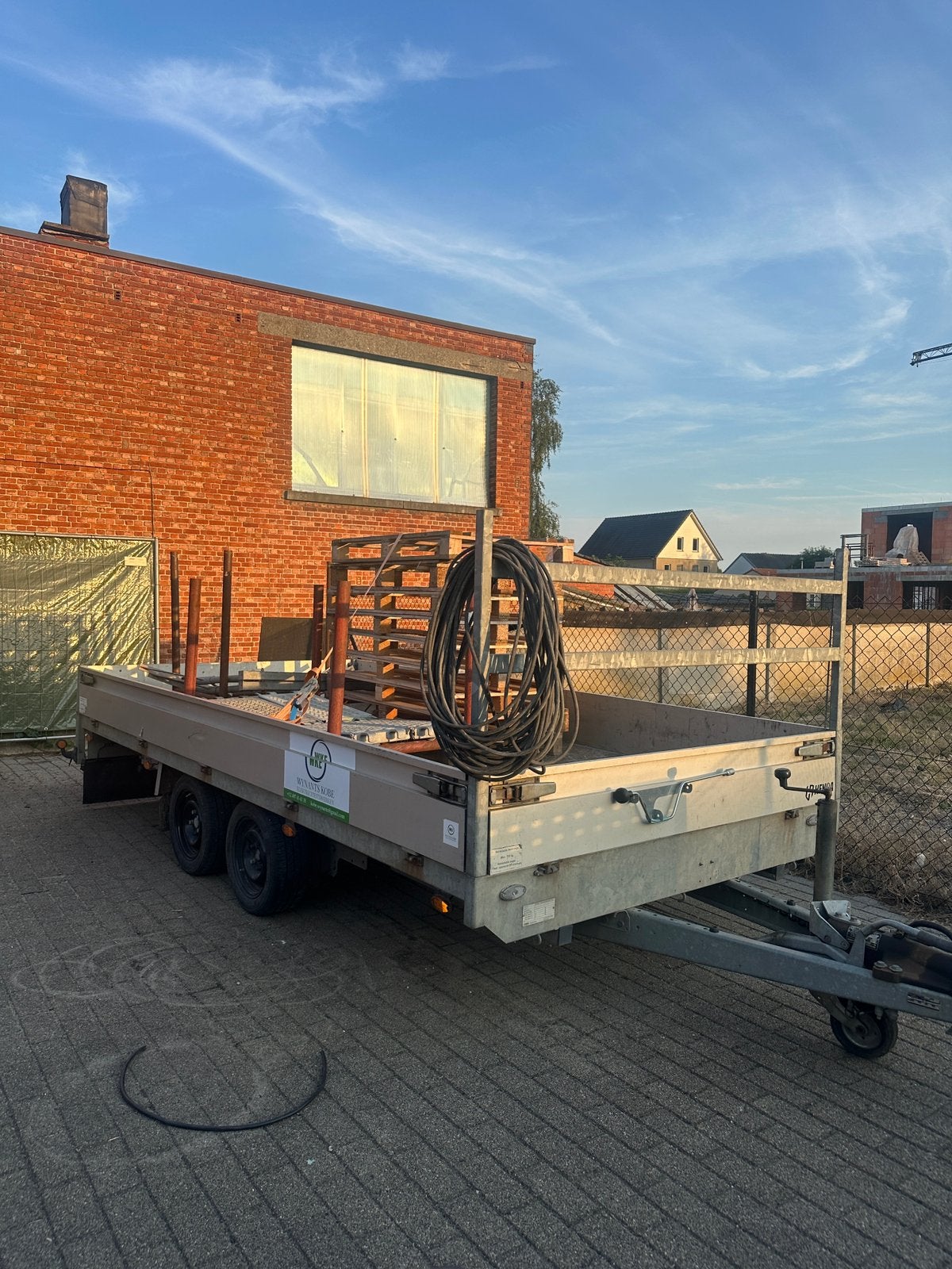 Henra platteau aanhangwagen, Ophalen, Gebruikt