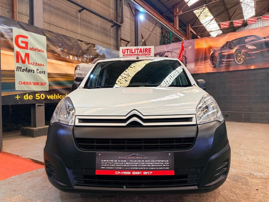 Citroën Berlingo 1.6blue hdi Util  3places CarPlay GPS Airco, Autos, Achat, 6 portes, Euro 6, Entreprise