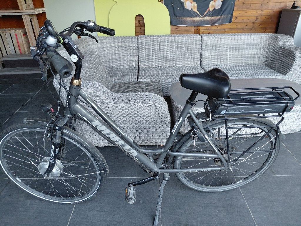 elektrische fiets NORTA met lader, Fietsen en Brommers, Ophalen, Gebruikt