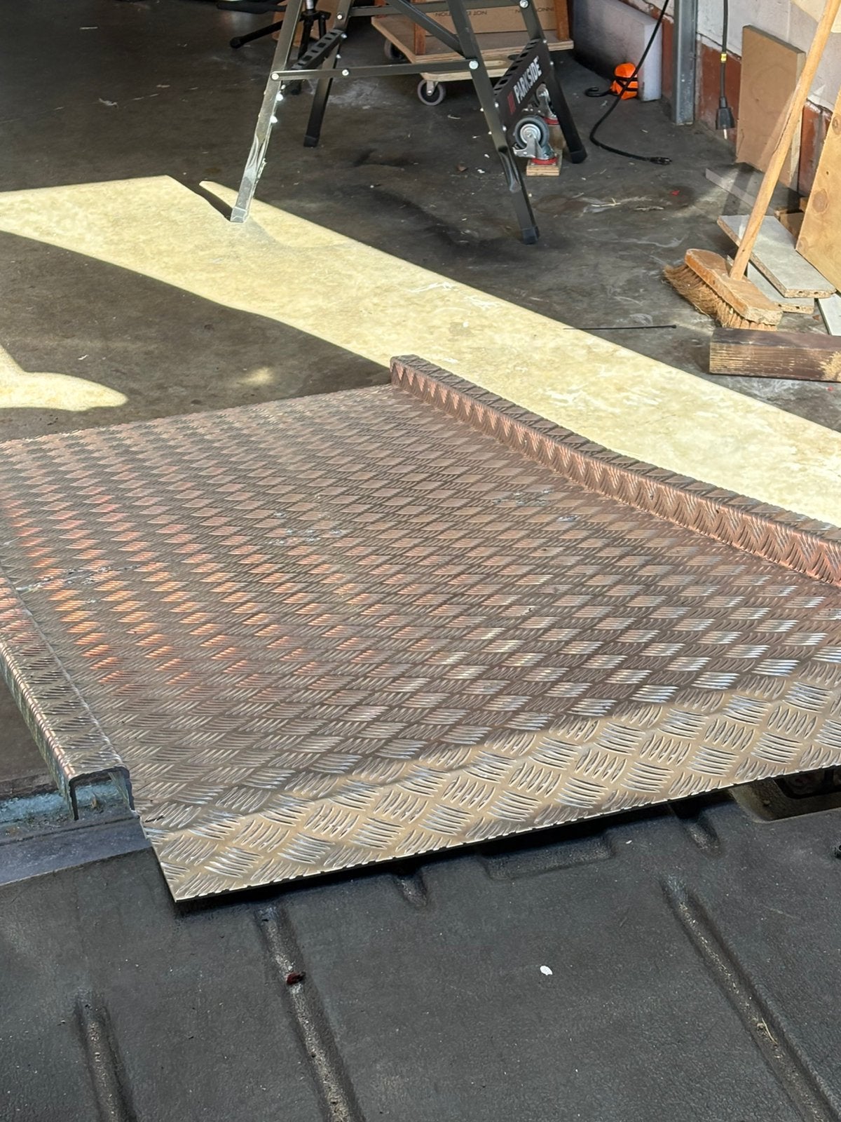 aluminium oprijplaat, Ophalen