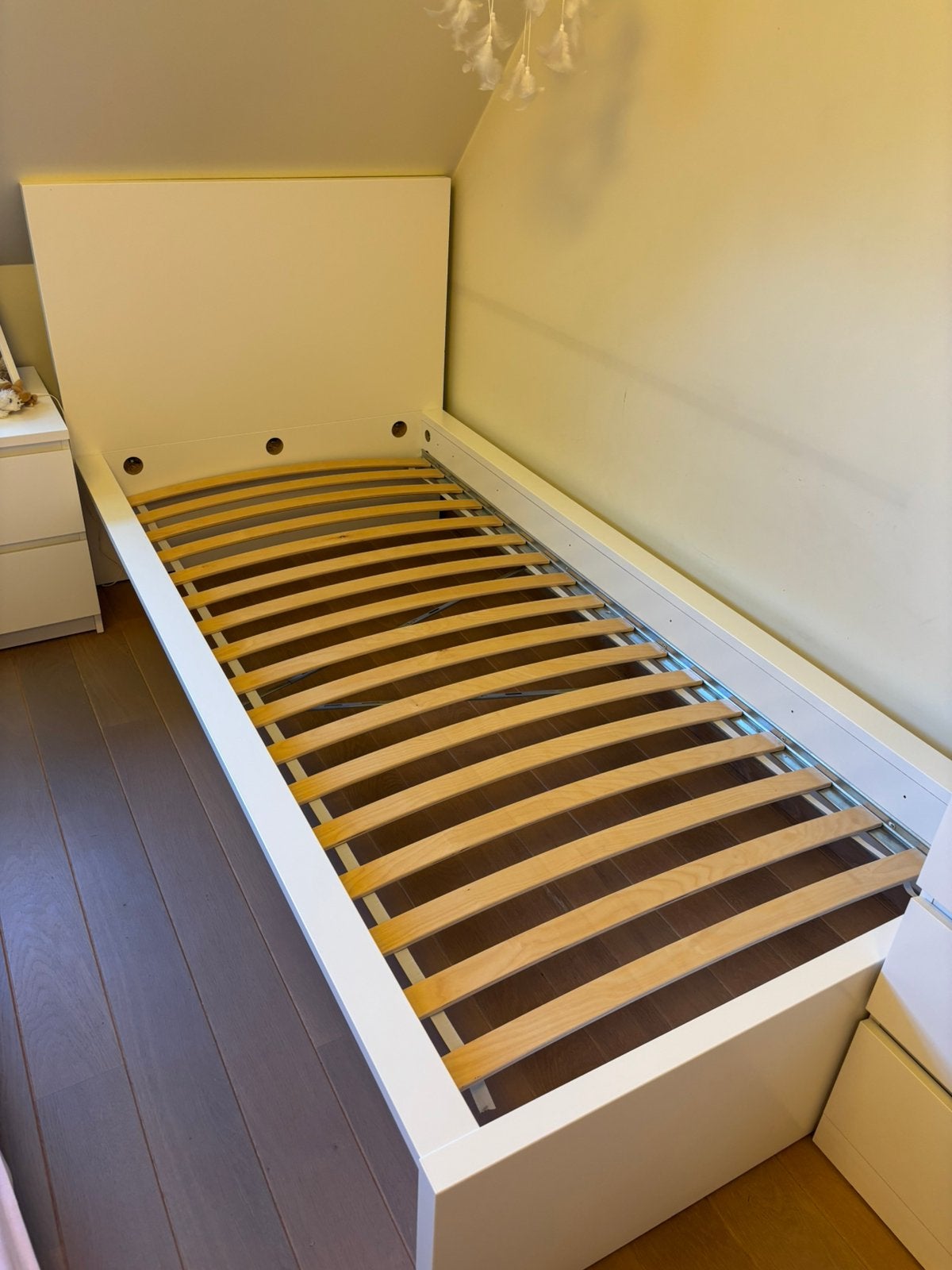 Ikea Malm 1 persoonsbed, Huis en Inrichting, Slaapkamer | Bedden, Ophalen, Zo goed als nieuw