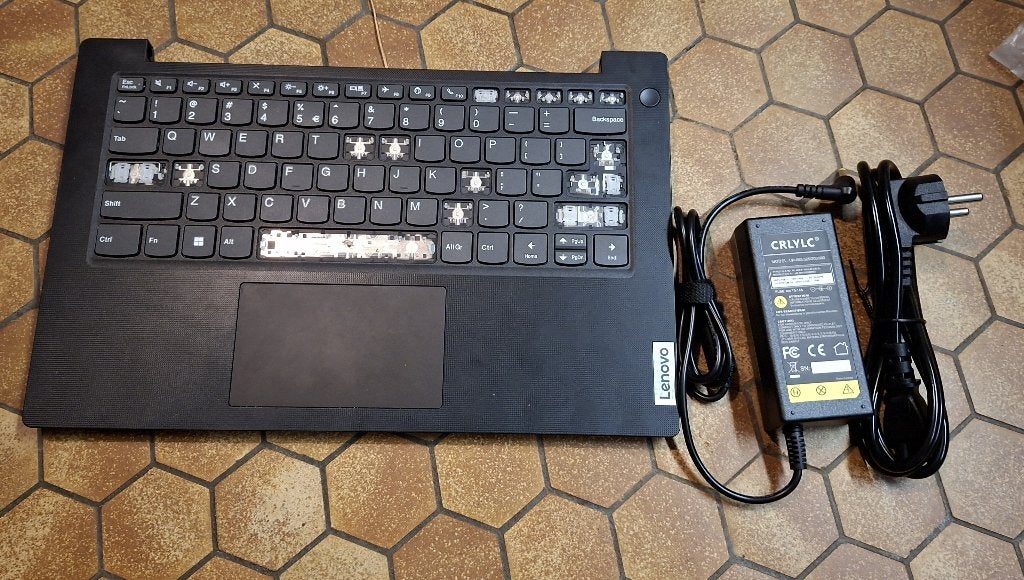 ryzen 3 7320u computer 8GB ram 128GB SSD win11, Enlèvement ou Envoi, 8 GB, Reconditionné, 3 à 4 Ghz