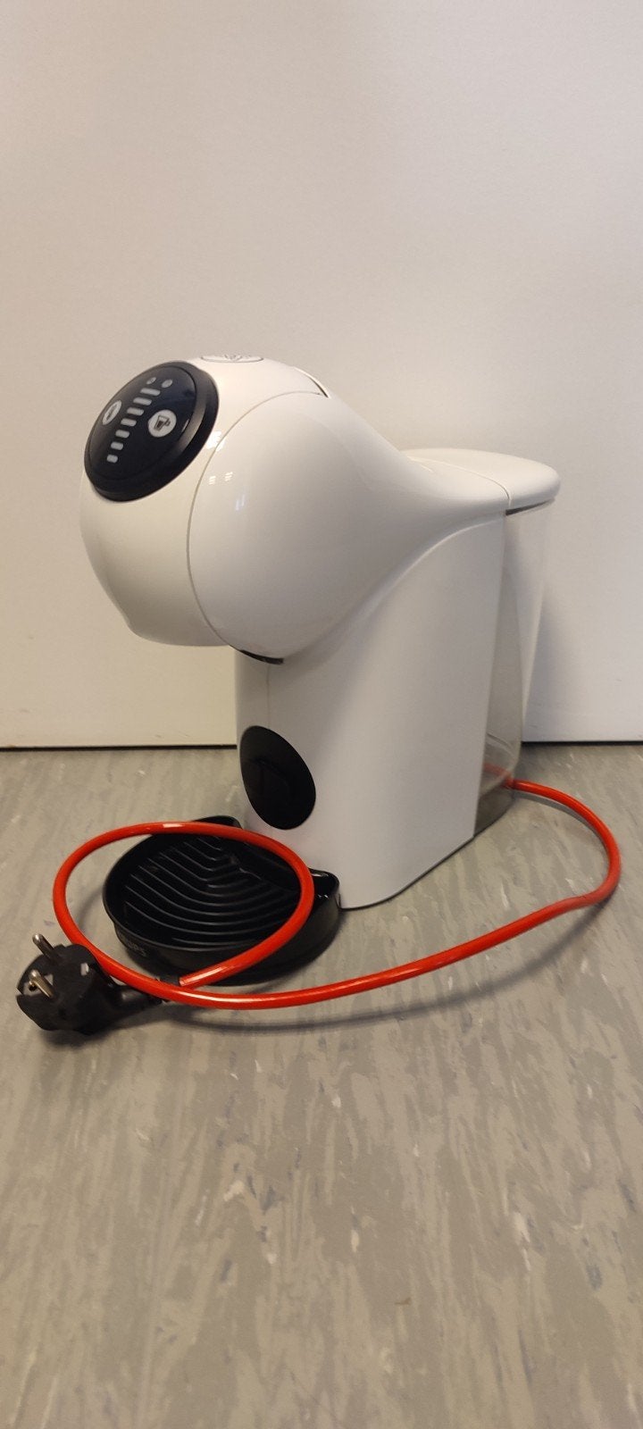Dolce Gusto Genio S KP2431, Elektronische apparatuur, Ophalen, Koffiemachine, Zo goed als nieuw, 1 kopje