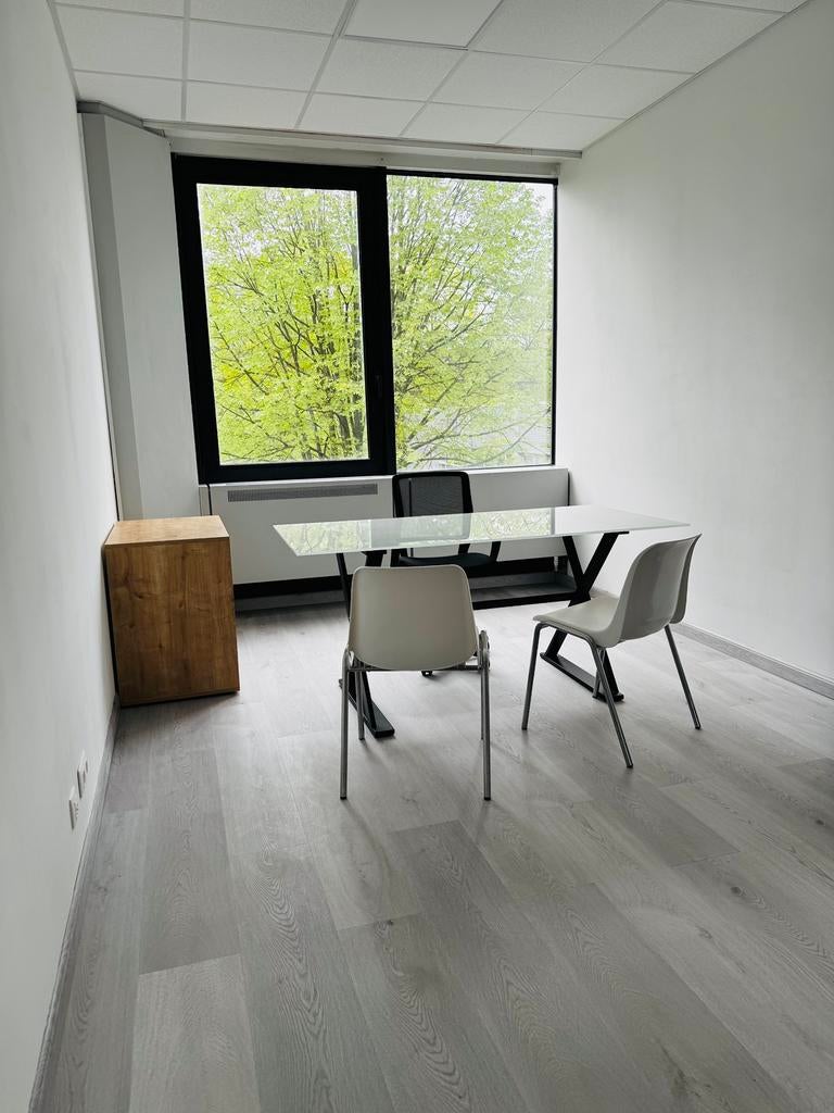 Bureau à louer - office for rent - kantoor te huur, Enlèvement, Comme neuf