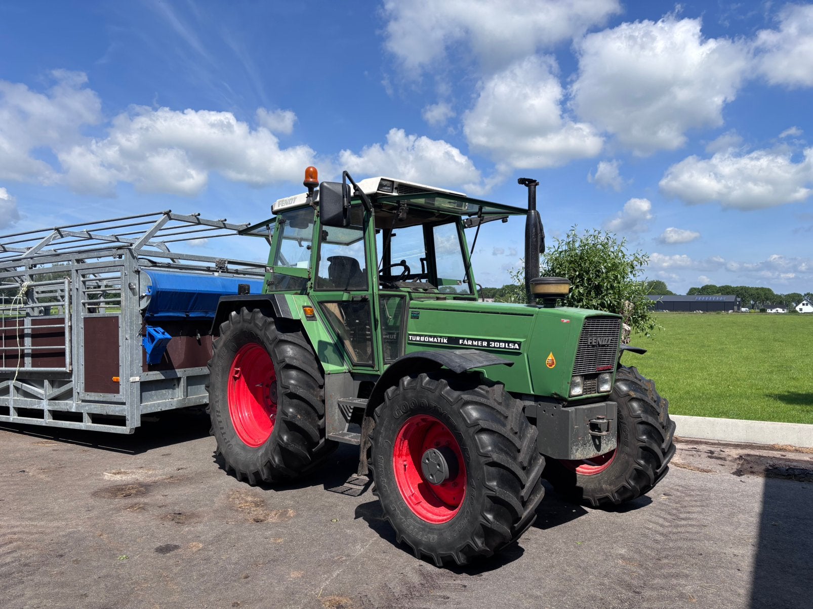 Fendt 309 LSA | 1991, Articles professionnels, Agriculture | Tracteurs, Enlèvement, Fendt