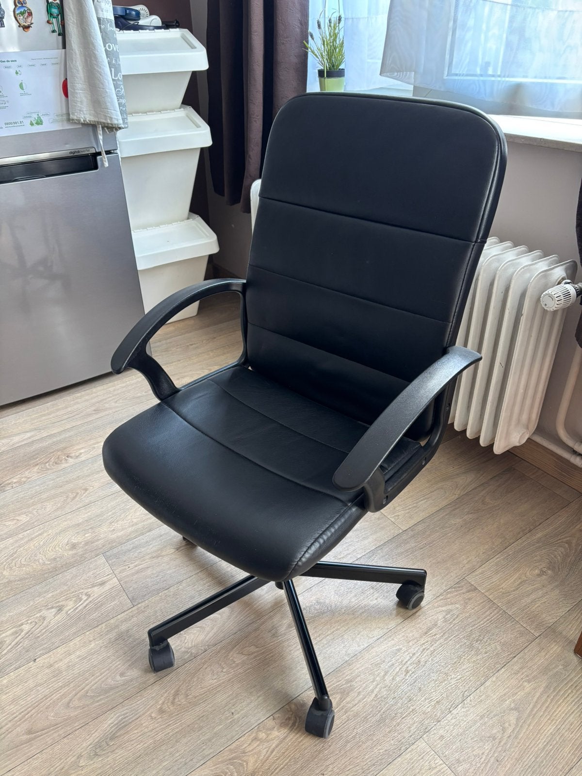 Chaise de bureau IKEA, Maison & Meubles, Enlèvement, Comme neuf, Noir, Chaise de bureau