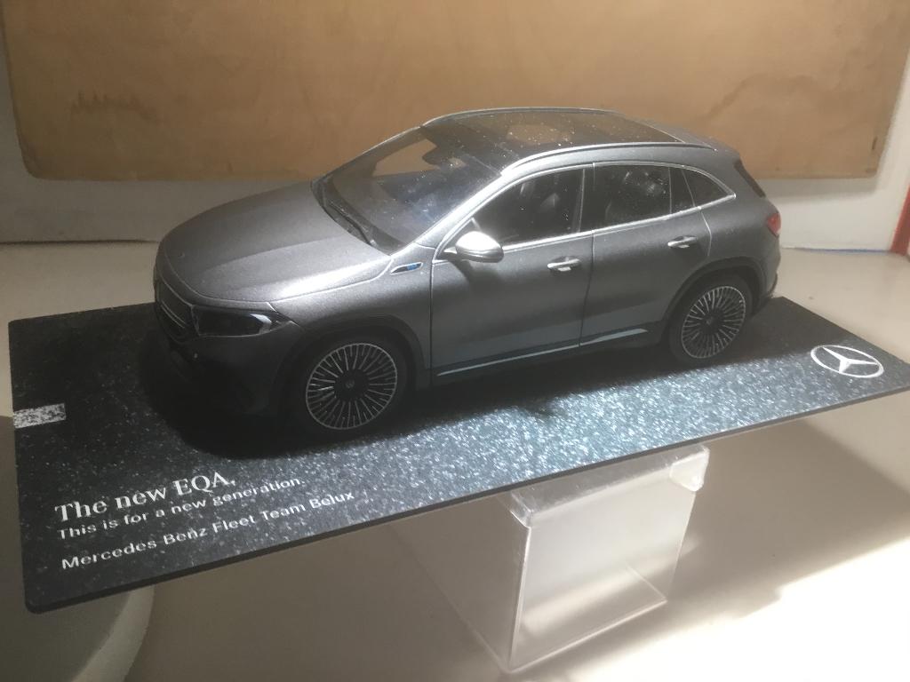 Schaalmodel Mercedes EQA 1:24, Ophalen of Verzenden, Nieuw