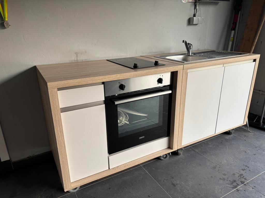 Kitchenette Buitenkeuken binnenkeuken, Ophalen, Zo goed als nieuw