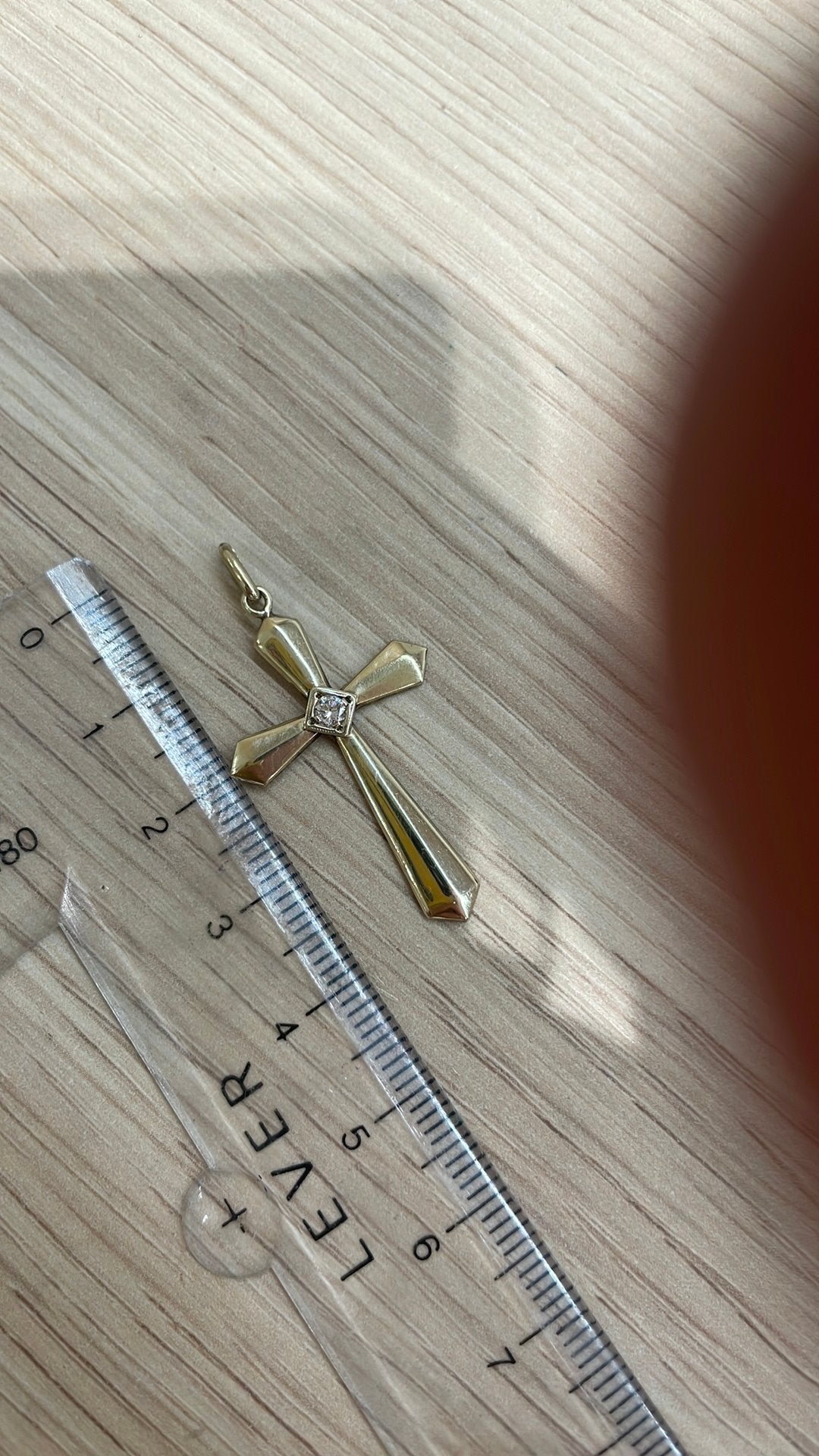 Croix 18 carats brillante, Jaune, Comme neuf, Or, Croix ou Symbole