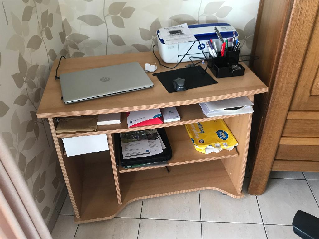 bureau, Huis en Inrichting, Bureaus, Ophalen, Gebruikt, Spaanplaat of MDF, Klassiek