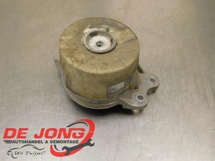 Support moteur d'un Mercedes GLC-Klasse, 3 mois de garantie, Utilisé, -, -
