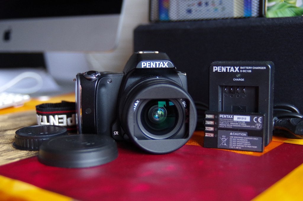 Pentax K-S1 met Pentax 18-50mm DC WR, Audio, Tv en Foto, Spiegelreflex, Ophalen of Verzenden, Zo goed als nieuw, 20 megapixels