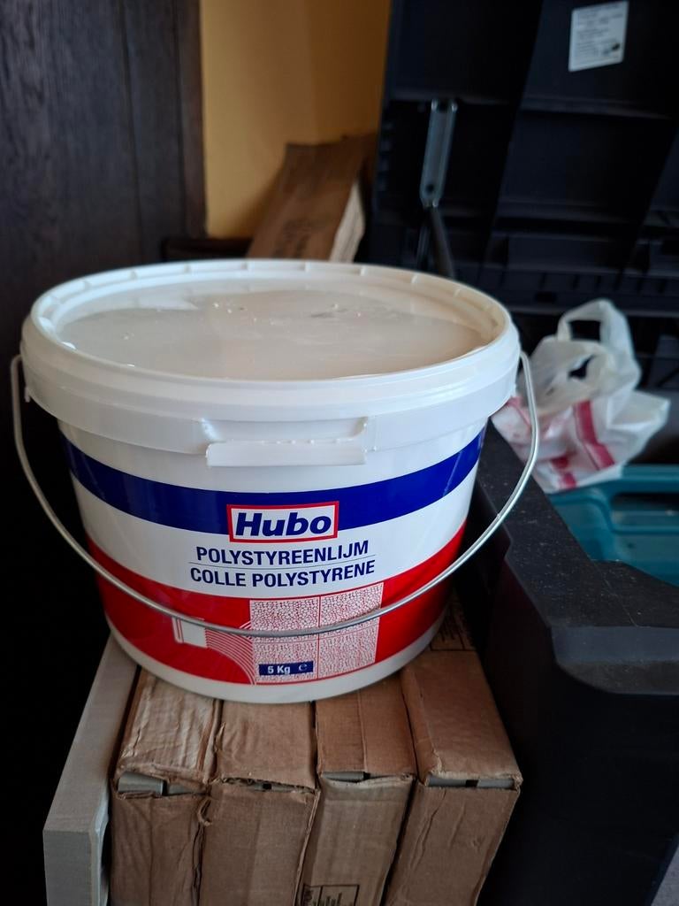 3kg polystyreen lijm plus 4m2 plafondtegels, Enlèvement