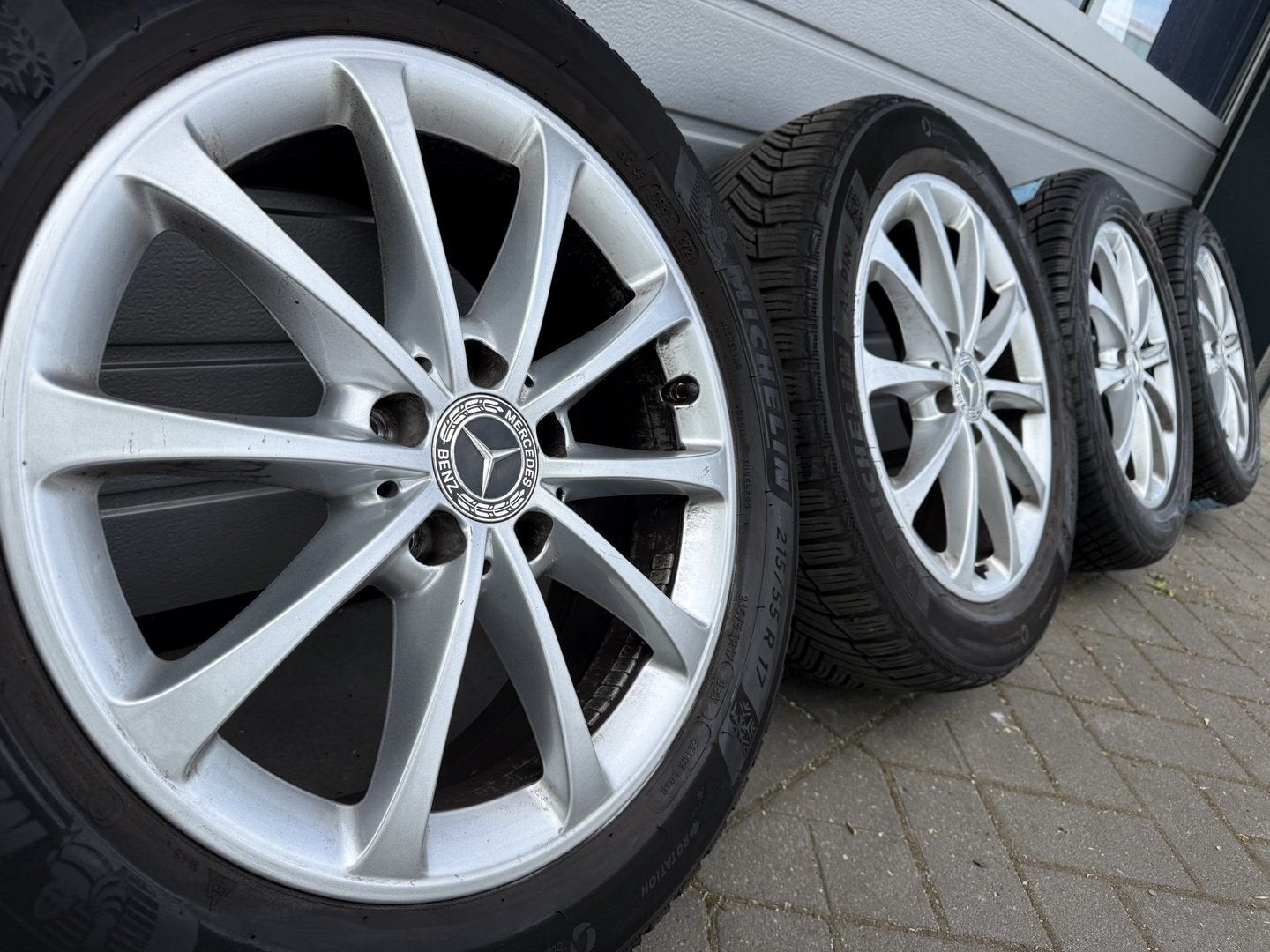 17 inch Mercedes Vito V klasse EQV W447 E-Vito velgen banden, Autos : Pièces & Accessoires, Pneus & Jantes, Pneus et Jantes, 215 mm